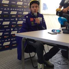 Rossi felicitará a Márquez cuando coincidan en Australia