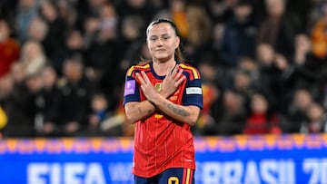 CASTELLÓN DE LA PLANA, 03/03/2026.- La delantera de la selección española Claudia Pina celebra tras anotar el 1-0 inicial durante el partido de clasificación del Mundial de Brasil 2027 entre España e Islandia, este martes en el estadio Castalia de Castellón de La Plana.- EFE/ Andreu Esteban