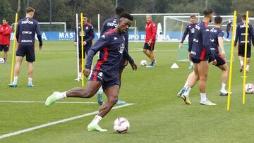 Bouldini vuelve a los entrenamientos con el Deportivo tras su lesión.