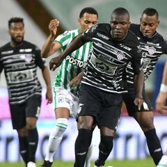 Carlos Bacca y el penal contra Junior: "Robo a mano armada"