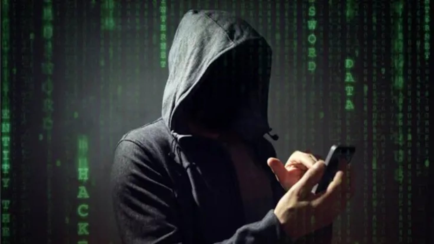 Protege tu móvil: el servicio secreto de EEUU te recomienda tomar esta medida de seguridad