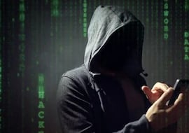 El servicio secreto de EEUU recomienda a todos los usuarios con móvil tomar esta medida