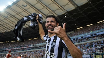 Diego Costa, con el Mineiro.