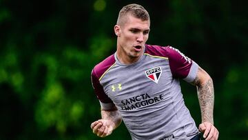 Lyanco, central del Sao Paulo, posible fichaje del Atlético de Madrid.