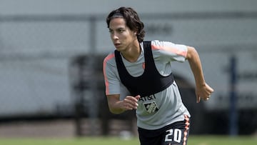 Diego Lainez habr&iacute;a sido buscado por el Olympique de Lyon