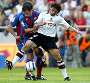 Al argentino le queda la espinita clavada de no haber jugado en el Real Madrid. En 2003 estuvo muy cerca ya que club blanco y ché inciaron negociaciones. Pero finalmente el Valencia se negó a vender al defensa pese a las presiones del jugador alegando que era una pieza clave en el equipo que por entonces dirigía Rafa Benítez.