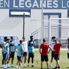 El Leganés necesita cinco-seis fichajes para cerrar su plantilla