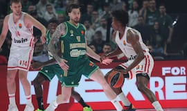 Ataman critica a árbitros y jugadores tras perder el derbi griego de la Euroliga