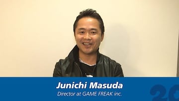 Junichi Masuda, saludando al público con motivo del 20 aniversario de Pokémon | The Pokémon Company, 2016