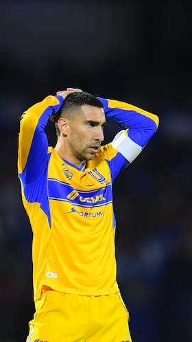 Fernando Gorriaran of Tigres during the semi-finals first leg match between Cruz Azul and Tigres UANL, as part of the Liga BBVA MX, Torneo Apertura 2025 at Olimpico Universitario Stadium, on December 03, 2025 in Mexico City, Mexico.