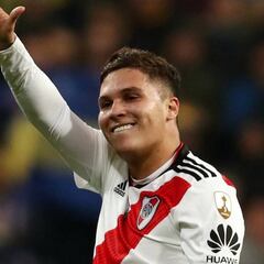 Prensa argentina celebra que Quintero se quede en River