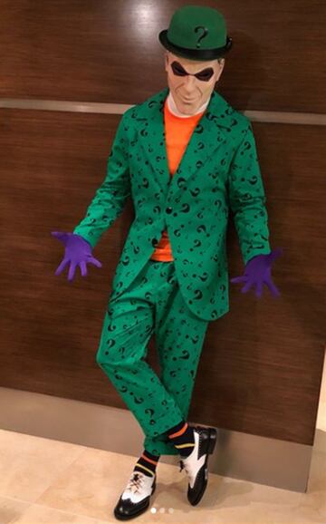 El exboxeador estadounidense Floyd Mayweather disfrazado de Riddler, el enemigo de Batman. 