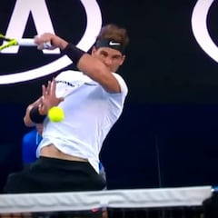 ¿Qué debo hacer cuando juego al tenis frente a un zurdo?