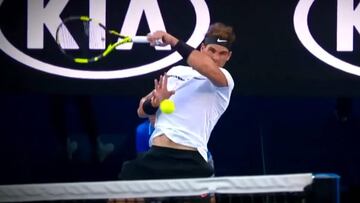 ¿Qué debo hacer cuando juego al tenis frente a un zurdo?