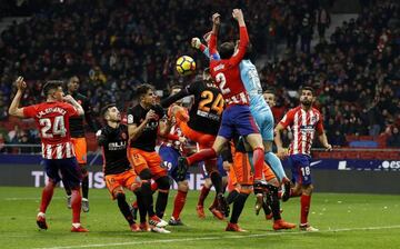 Godín lost several teeth in the collision with Valencia keeper Neto