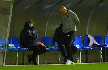 El Racing se enreda con cualquier cosa