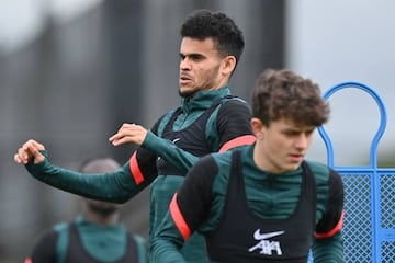 Imágenes del entrenamiento de Liverpool a tres días de jugar ante Real Madrid en la final de la Champions. Los Reds buscan su séptimo título en la Copa de Europa.