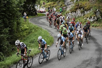 Terrible caída de Porte el día en el que Froome es más líder