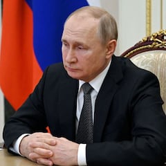 Why did Russia expel US diplomats?