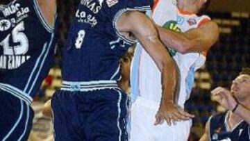 <b>BUENA SUERTE.</b> Con buen paso pueden comenzar los equipos españoles en la ULEB al evitar a los rivales más difíciles.