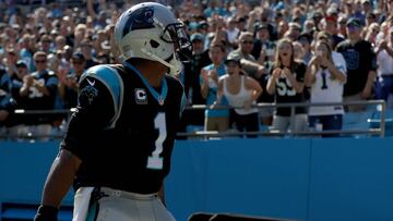 Cam Newton no está brillando al nivel MVP visto en 2015.