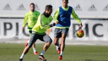 Bale sigue sin entrenarse