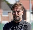 Los gestos que lo hacen un gran líder: Klopp vuelve al trabajo...