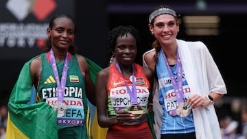 Tigist Assefa, Peres Jepchirchir y Julia Paternain.