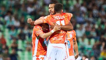 during the 13th round match between Santos and Pachuca as part of the Liga BBVA MX, Torneo Apertura 2024 at TSM Corona Stadium on October 22, 2024 in Torreon, Coahuila, Mexico.