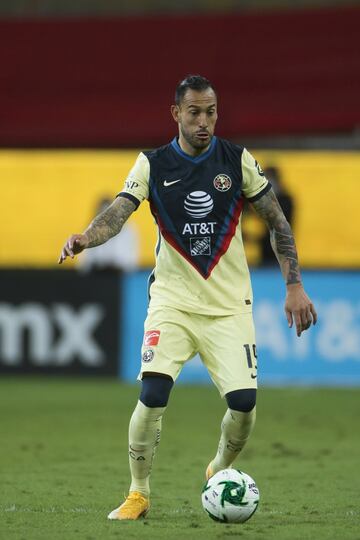 En junio del 2017, Aguilera llegó a las Águilas del América. Hasta el momento. El defensa ha jugado 117 partidos con este equipo.