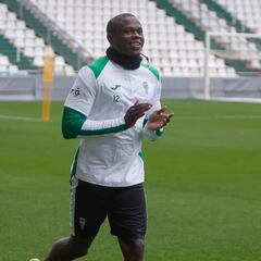 Fomeyem pasa por el quirófano