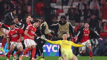 Champions League group stage finale: as it happened: scores, stats, goals, standings