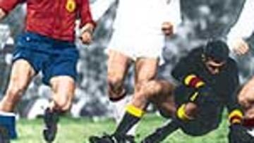 <b>EN SEVILLA.</B> Hacía falta ganar aunque fuese por la mínima. El meta ruso Rudakov lo impidió con una actuación excepcional digna del mejor Yashin. Los soviéticos se tomaron la revancha del 64.