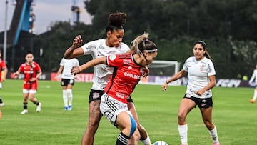 Corinthias y Colo-Colo en el primer partido de Copa Libertadores.