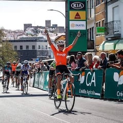 Euskadi se estrena con Higuita; Rodrigues gana la crono y líder
