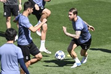 Último entrenamiento del Real Madrid antes del derbi