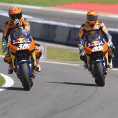 Rossi augura un gran futuro a la KTM de Beirer y Leitner