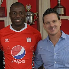 La Libertadores celebra fichaje de Adrián Ramos al América de Cali