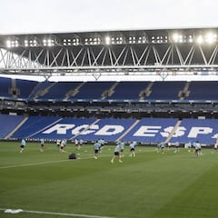 El césped de Cornellà mejora a causa de la inactividad