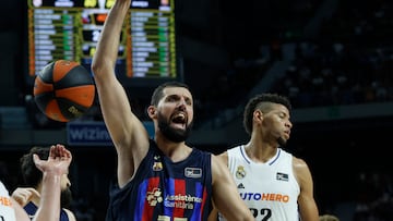 MADRID, 20/06/2023.- El ala-pívot del Barça Nikola Mirotic durante el tercer partido de la final de la Liga Endesa de baloncesto que Real Madrid y Barça disputan este martes en el WiZink Center. EFE/Juanjo Martín
