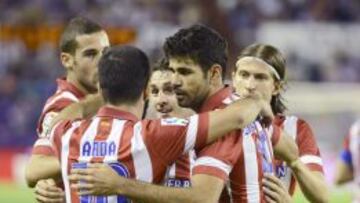 La plantilla rojiblanca celebra uno de los goles ante el Valladolid.