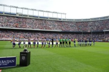 Gran ambiente en el Vicente Calderón. 
