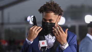 A pesar de que se rumoró que San Francisco buscaría a Mac Jones, John Lynch se decantó por el egresado de North Dakota State.