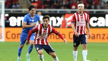 Antuna gives Cruz Azul the lead at the break