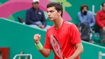 Conoce la hora, cómo ver en directo por televisión y cómo seguir online el primer día del ATP 250 de Santiago, que se disputa hoy 24 de febrero.