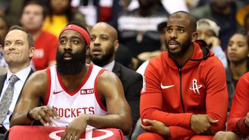 WASHINGTON, DC - NOVEMBER 26: James Harden #13 and Chris Paul #3 of the Houston Rockets (R) talk on the bench in the first half against the Washington Wizards at Capital One Arena on November 26, 2018 in Washington, DC. NOTE TO USER: User expressly acknowledges and agrees that, by downloading and or using this photograph, User is consenting to the terms and conditions of the Getty Images License Agreement. Rob Carr/Getty Images/AFP
== FOR NEWSPAPERS, INTERNET, TELCOS & TELEVISION USE ONLY ==