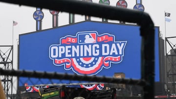 A pesar de los solicitudes para atrasar el inicio de la campa&ntilde;a, la oficina del comisionado Rob Manfred determinar mantener el Opening Day en abril.