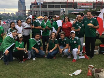 La afición llena de color el Nissan Stadium para el TeamUSA vs Tri