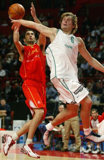 En 2003, España fue plata en el Eurobasket de Suecia tras perder en la final ante una Lituania repleta de talentos (93-84).