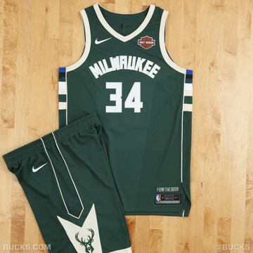 La camiseta de Milwaukee Bucks para la temporada 2017-18.